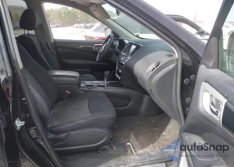 2018 Nissan Pathfinder S из США, поврежденный, VIN 5N1DR2MN0JC650726